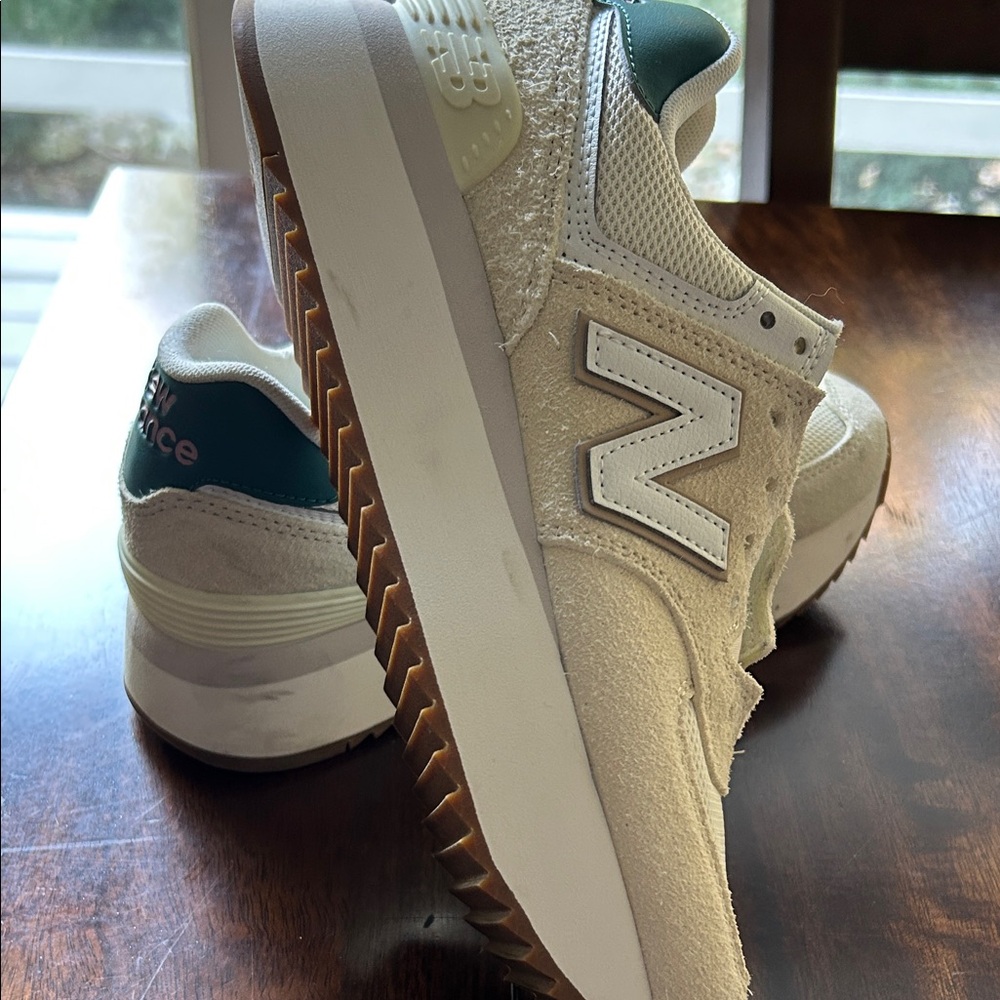 New Balance Cream & Green 574 Sneakers